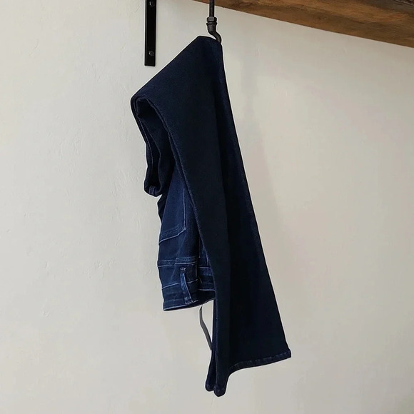 Mavi Denim - NWT || MAVI || flares, dark rinse, med rise
